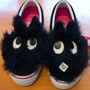 VANS “My Furry Friend”.